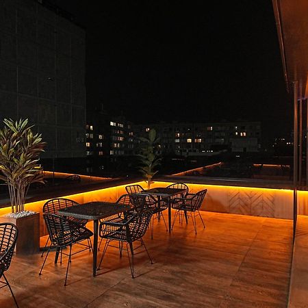 Revive Boutique Hotel Ереван Екстериор снимка