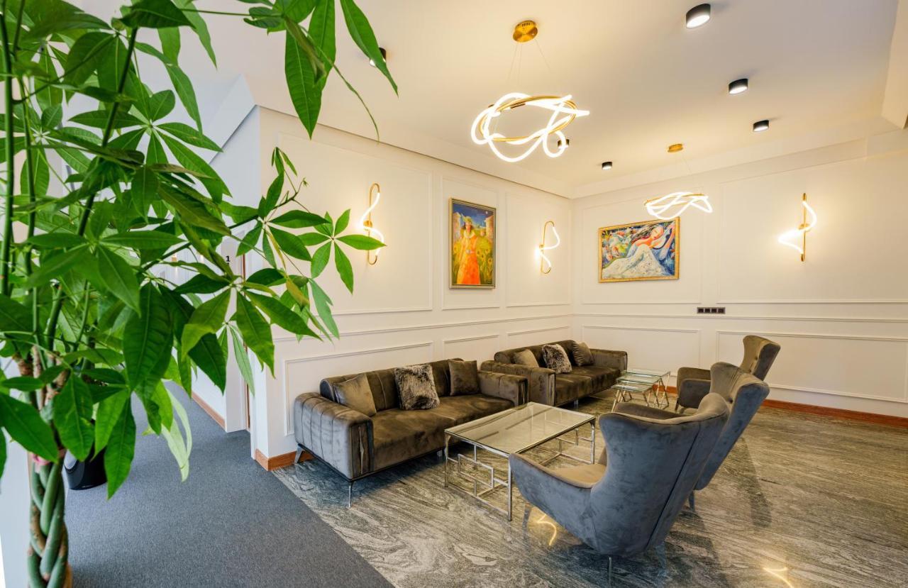 Revive Boutique Hotel Ереван Екстериор снимка