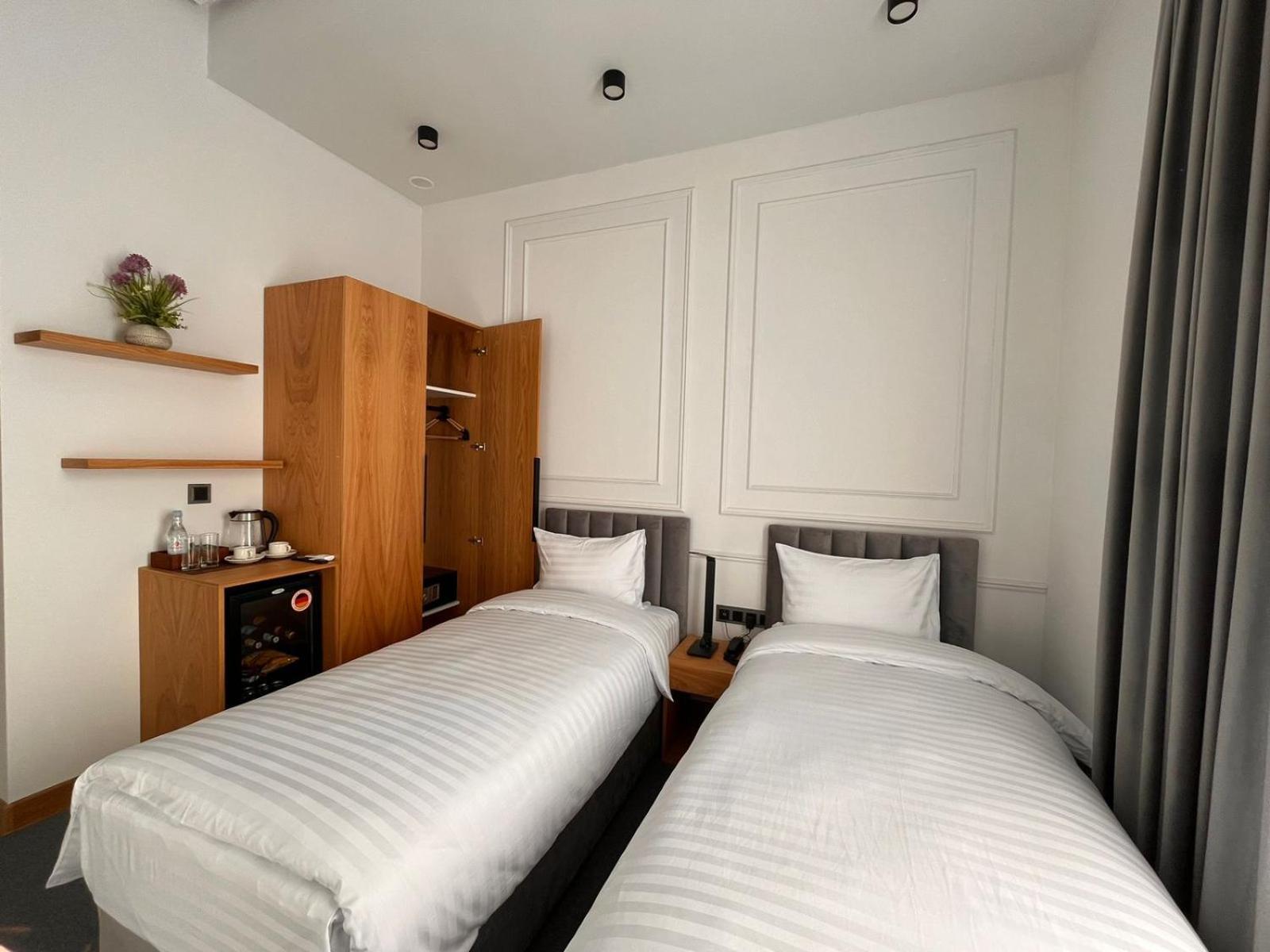 Revive Boutique Hotel Ереван Екстериор снимка