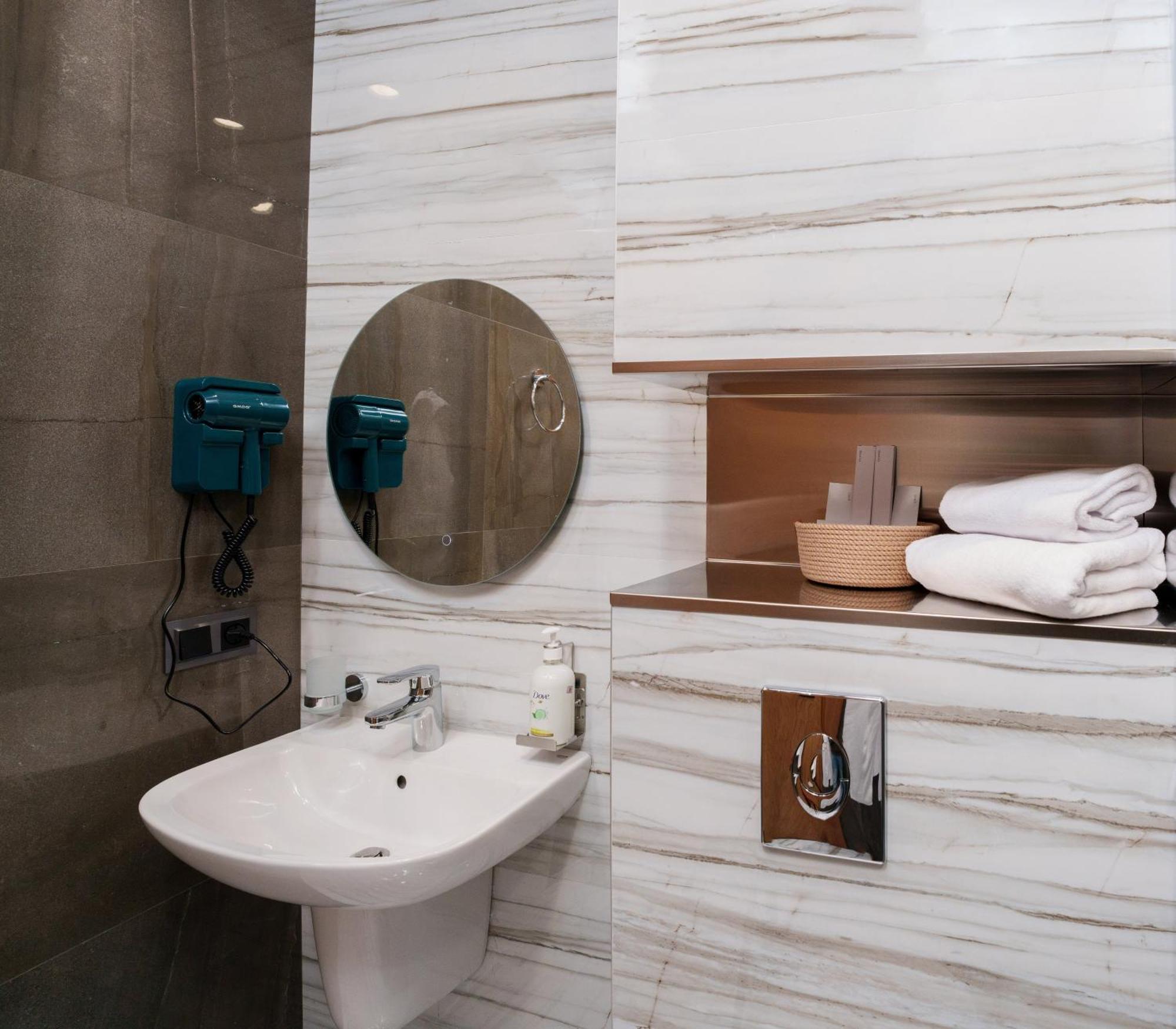 Revive Boutique Hotel Ереван Екстериор снимка