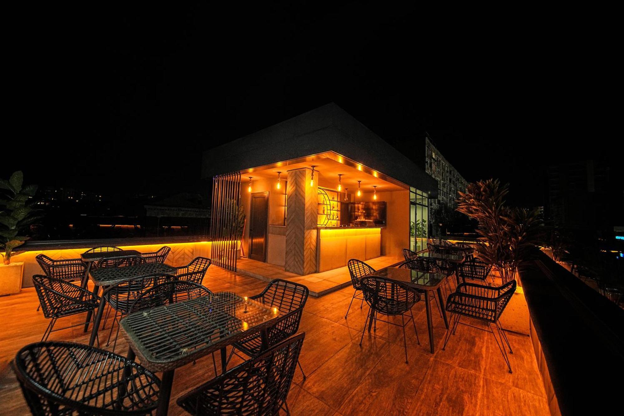 Revive Boutique Hotel Ереван Екстериор снимка